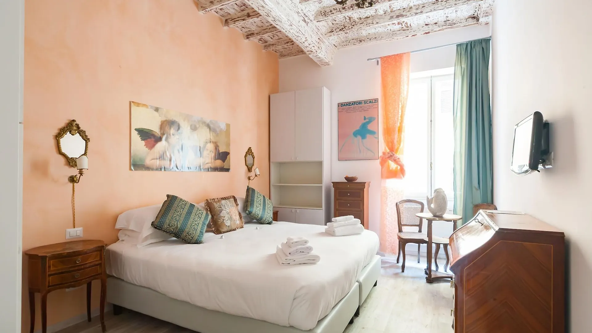 Babuccio Art Inn Roma 3*,
